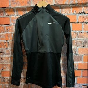 Women’s NikePro two tones half zip sweat jacket